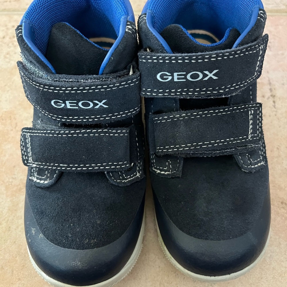 Geox boys boots size EU27